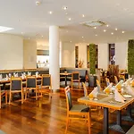 Mercure Frankfurt Helfmann-park Hotel 4*