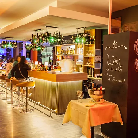 Отель Mercure Frankfurt Helfmann-park 4*