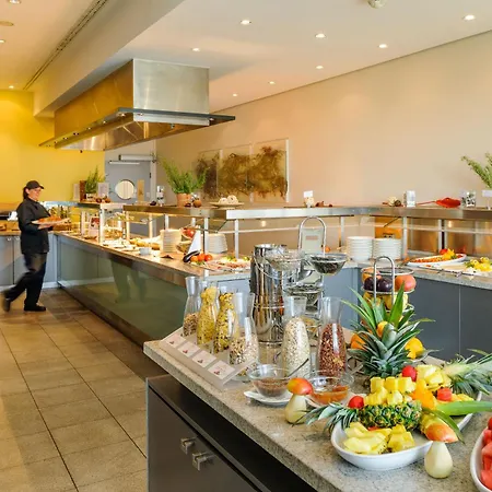 Hotel Mercure Frankfurt Helfmann-park 4*