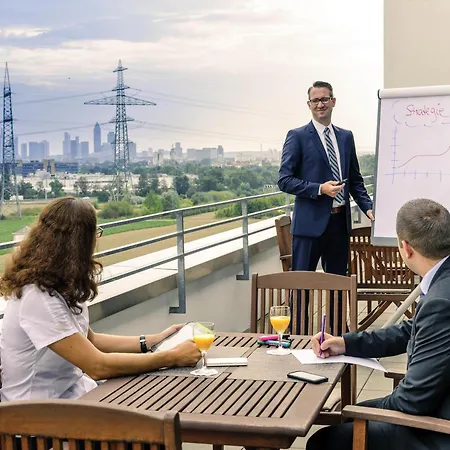 Ξενοδοχείο Mercure Frankfurt Helfmann-park 4*