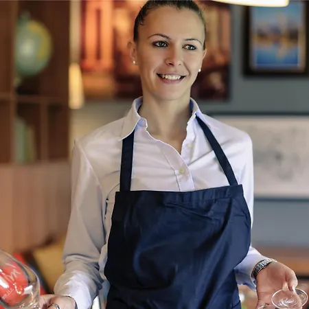 法兰克福埃施波恩黑弗曼公园美居酒店 4* 埃施伯恩