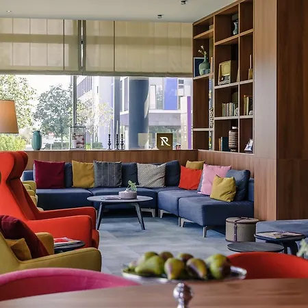 Mercure Frankfurt Helfmann-park 4*