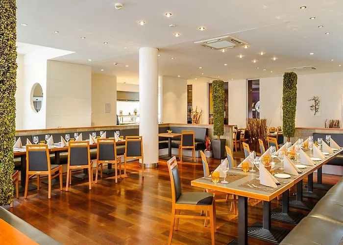 Mercure Frankfurt Helfmann-park Hotel 4*