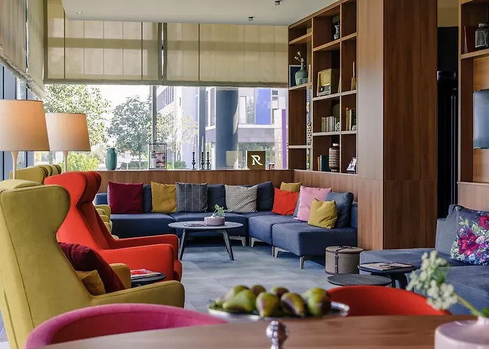 Mercure Frankfurt Helfmann-park 4*