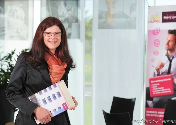 Hotel Mercure Frankfurt Helfmann-park 4*